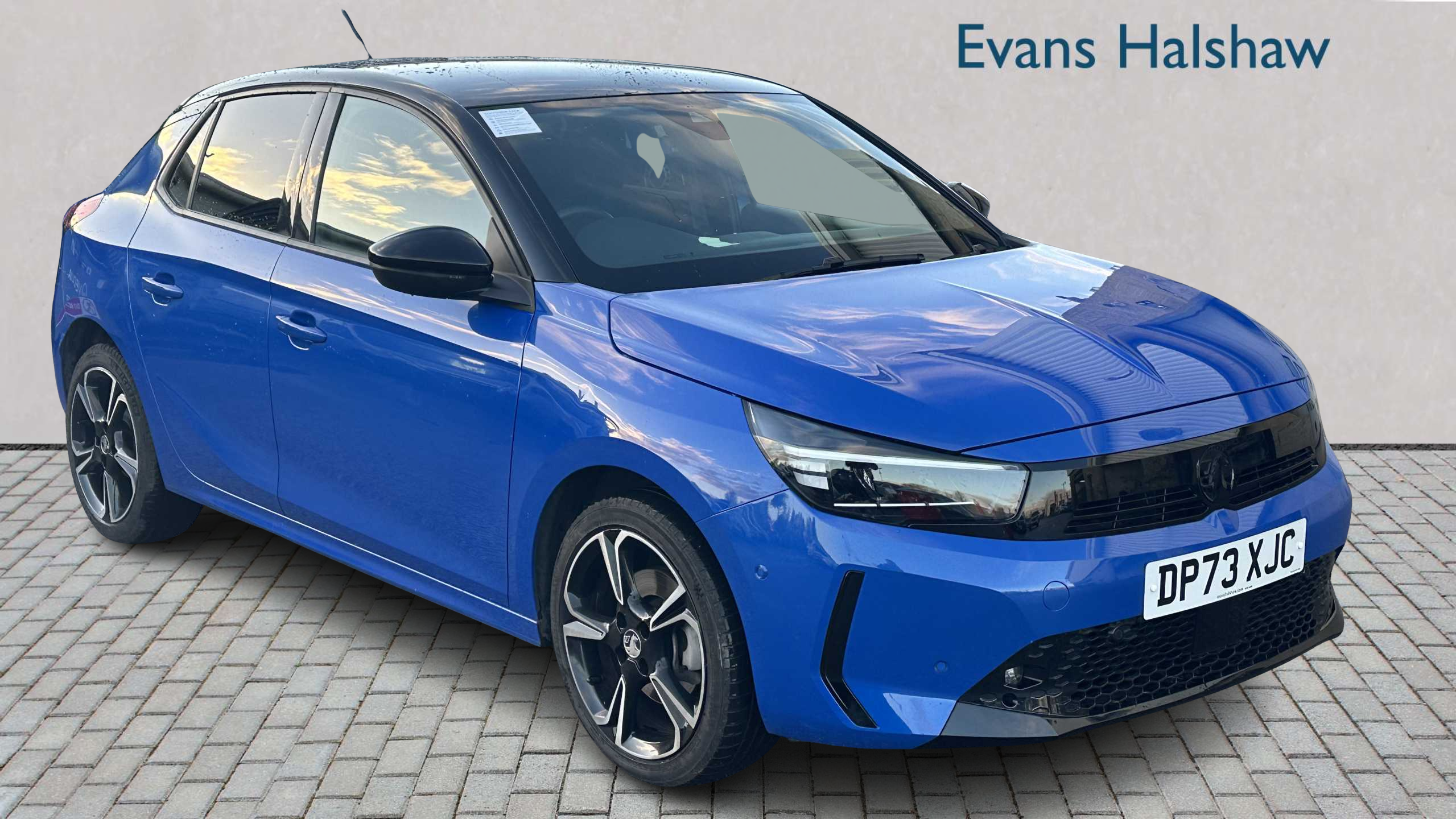 Main listing image - Vauxhall Corsa