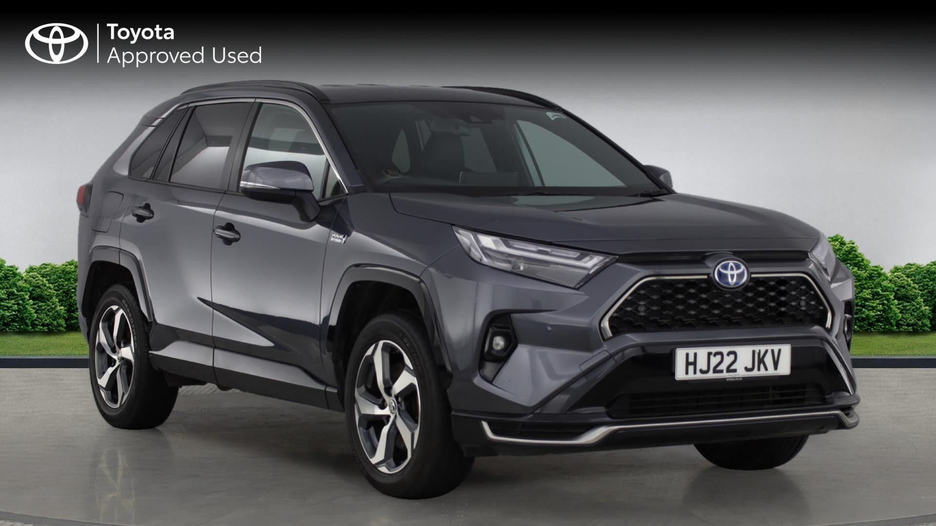 Main listing image - Toyota RAV4