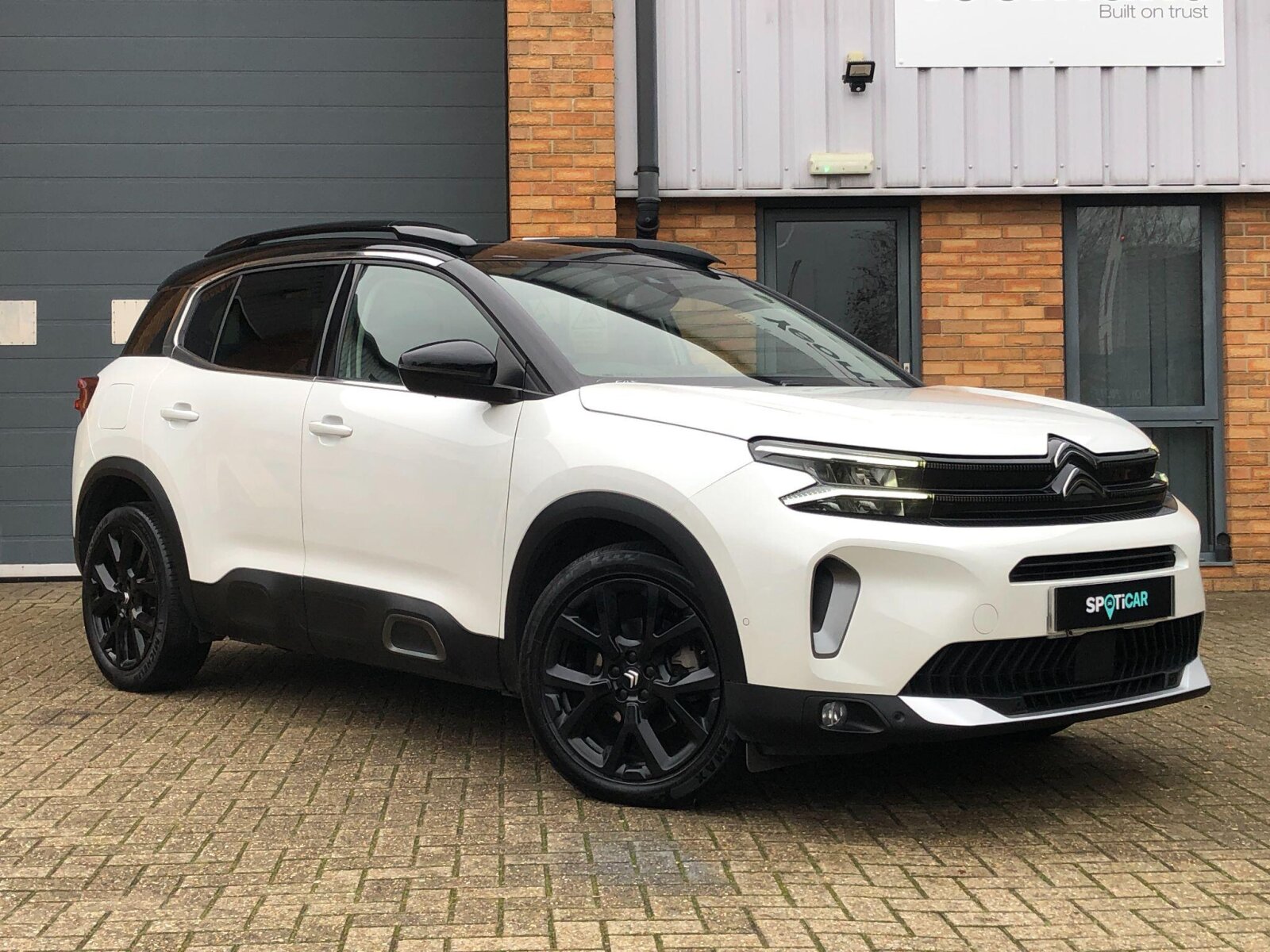Main listing image - Citroen C5 Aircross