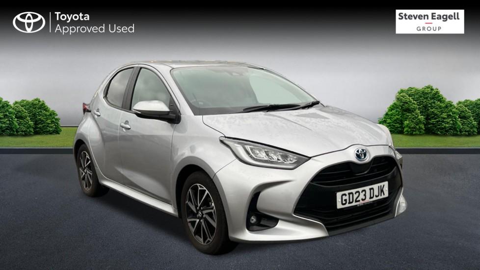 Main listing image - Toyota Yaris