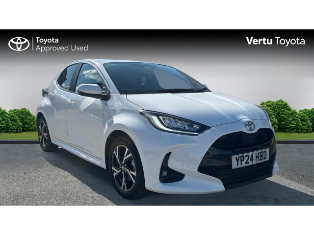 Main listing image - Toyota Yaris