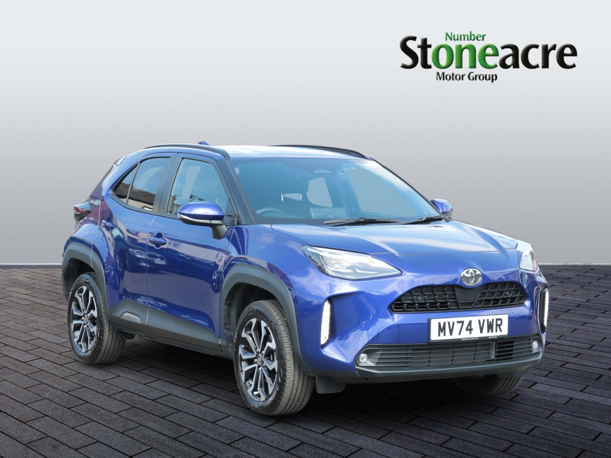 Main listing image - Toyota Yaris Cross