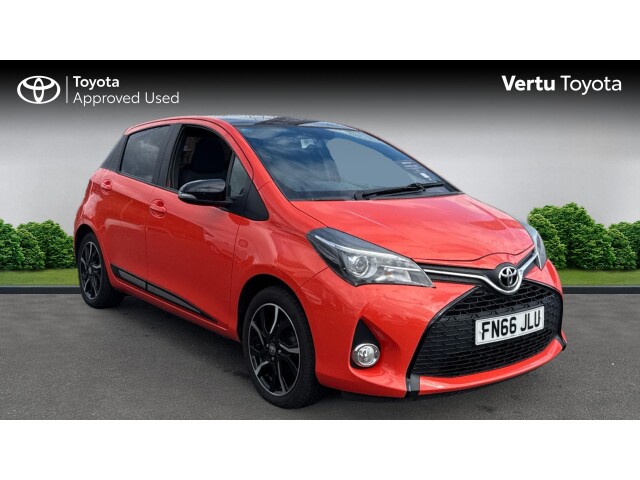 Main listing image - Toyota Yaris