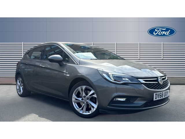 Main listing image - Vauxhall Astra