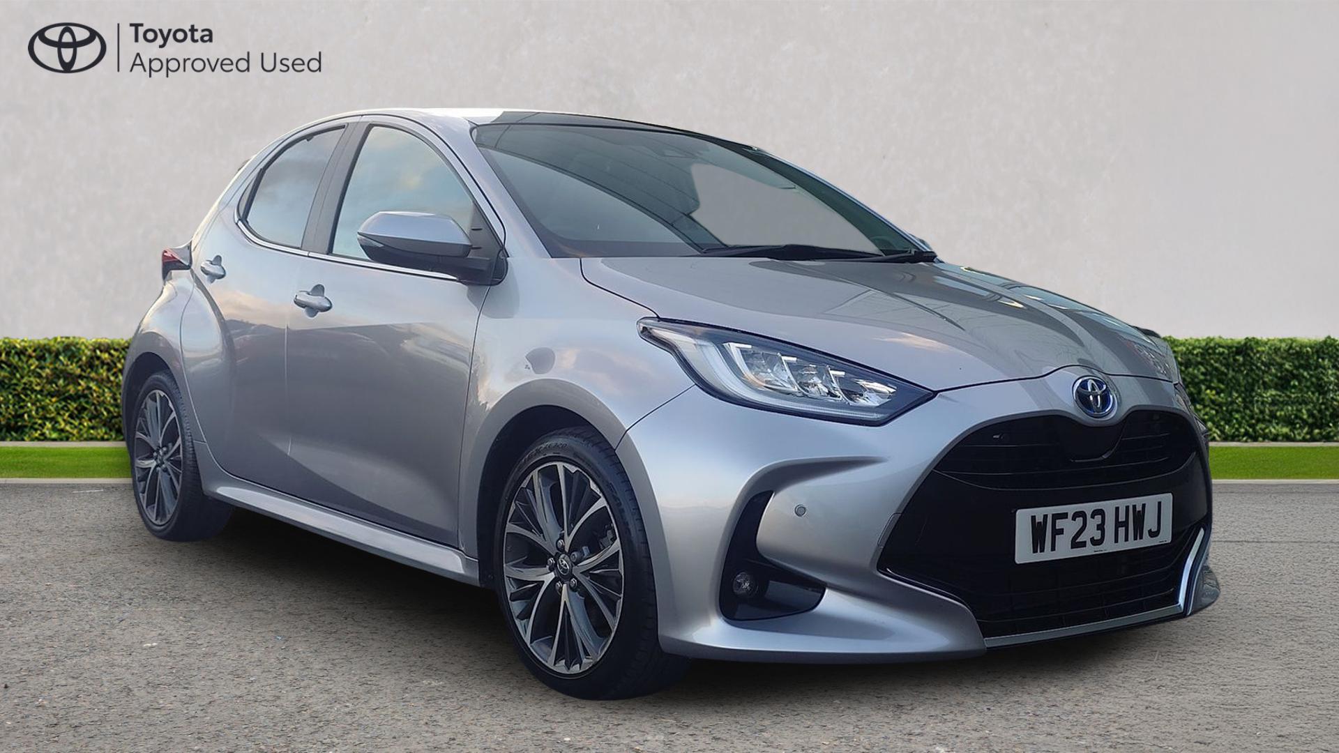 Main listing image - Toyota Yaris