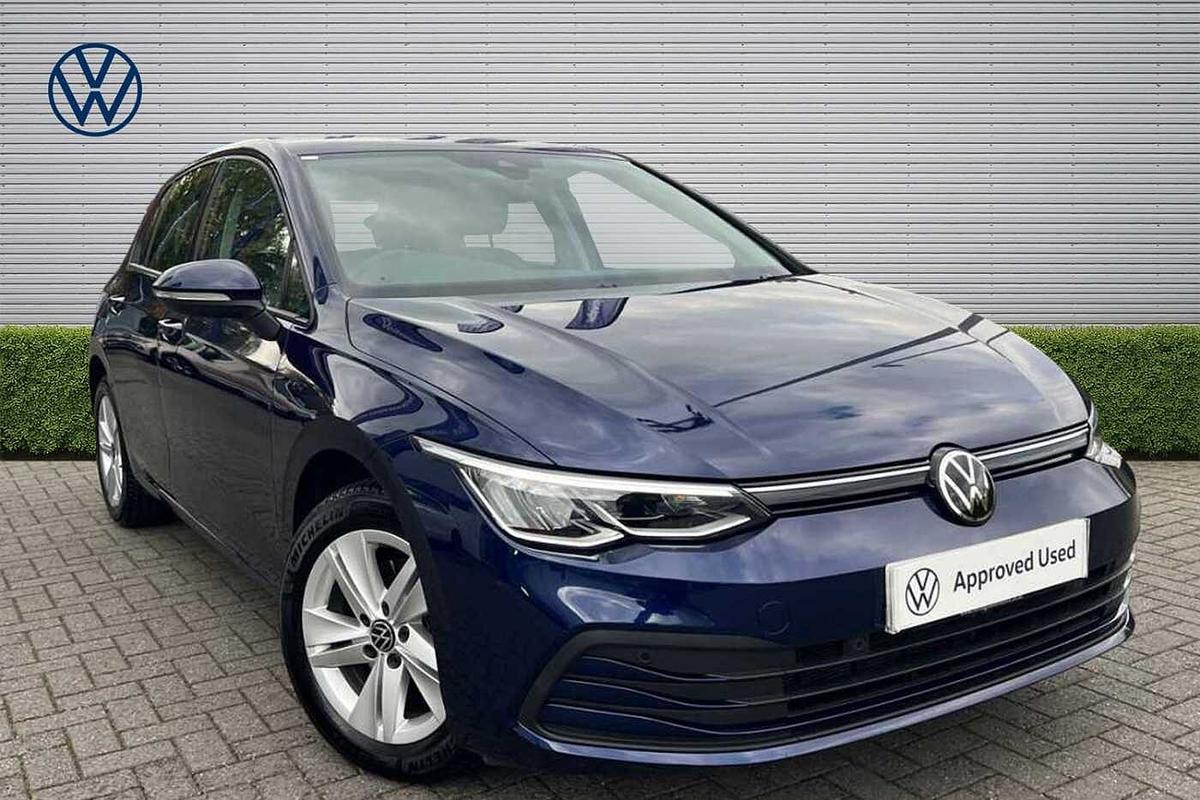 Main listing image - Volkswagen Golf