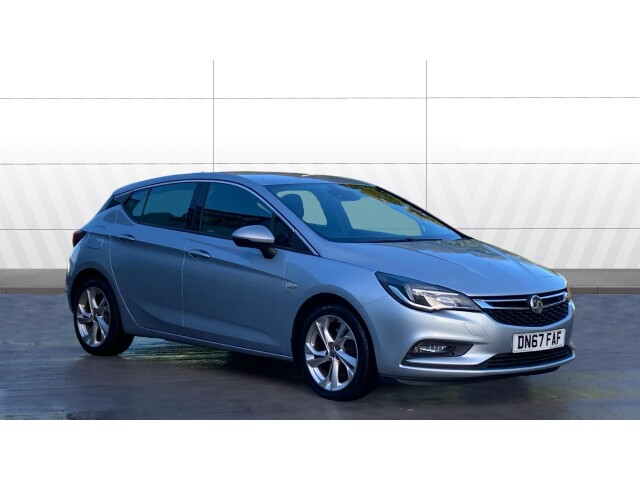 Main listing image - Vauxhall Astra