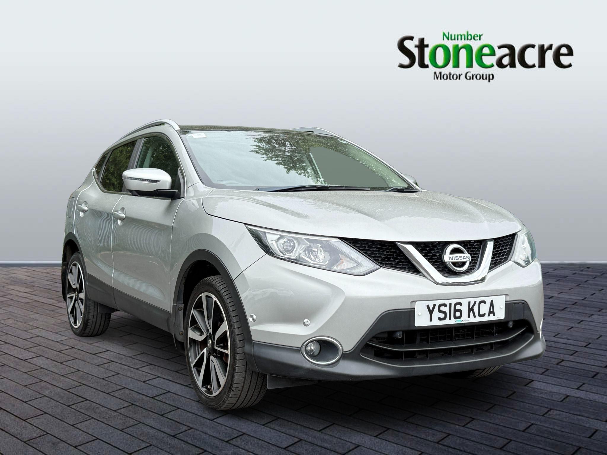 Main listing image - Nissan Qashqai