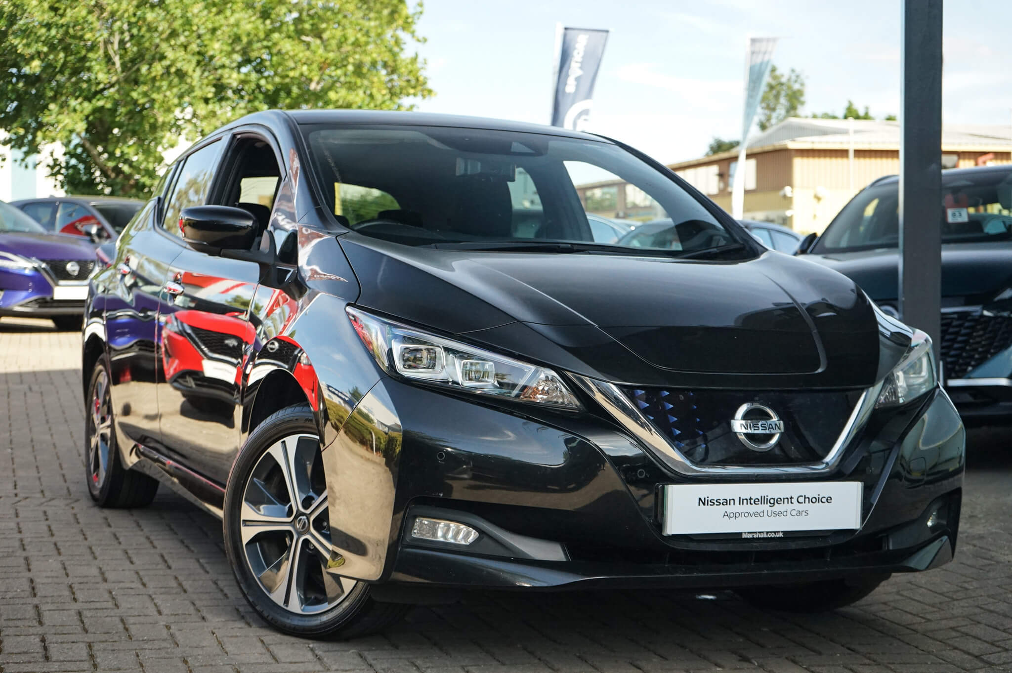 Main listing image - Nissan Leaf