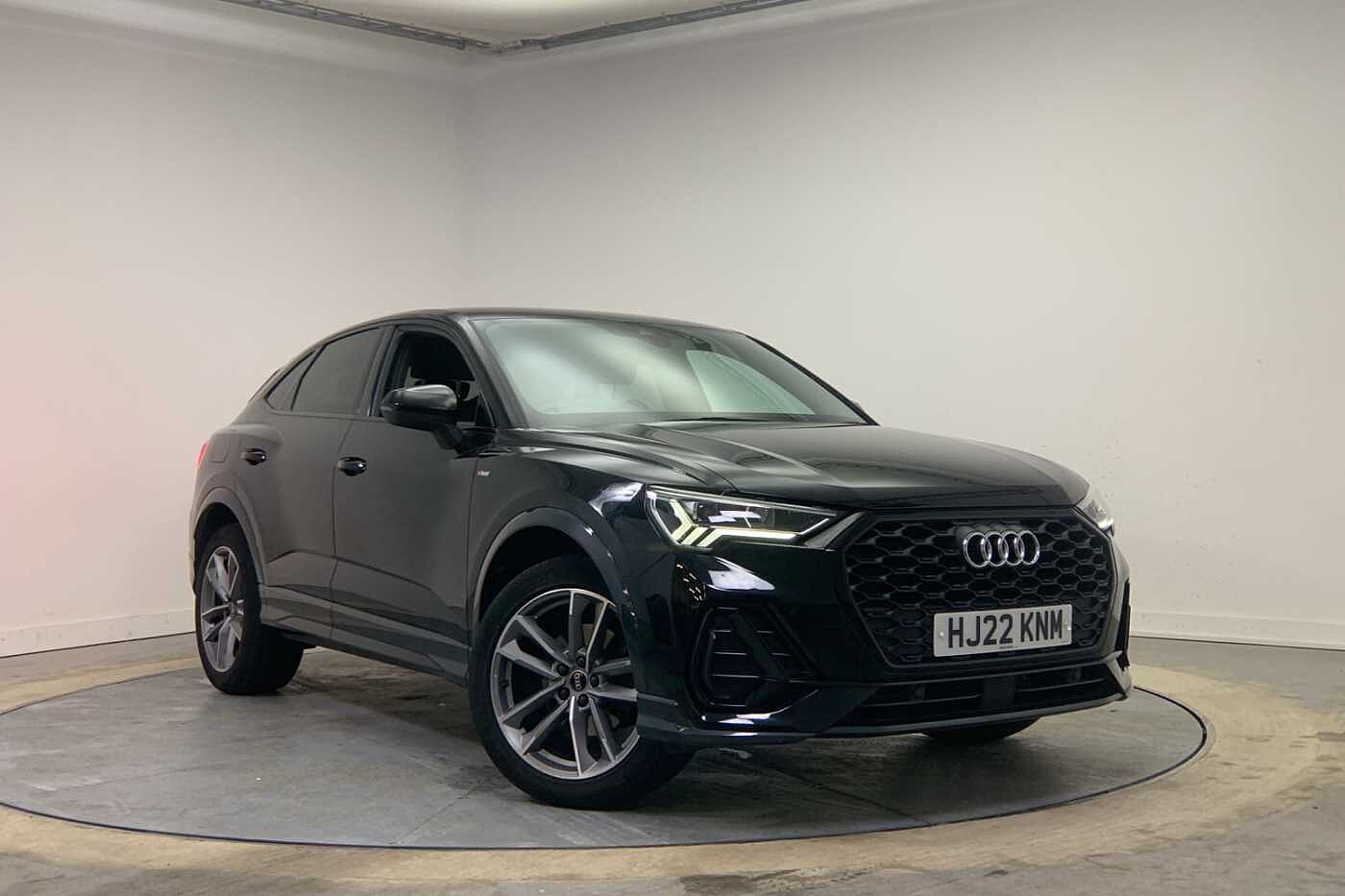 Main listing image - Audi Q3