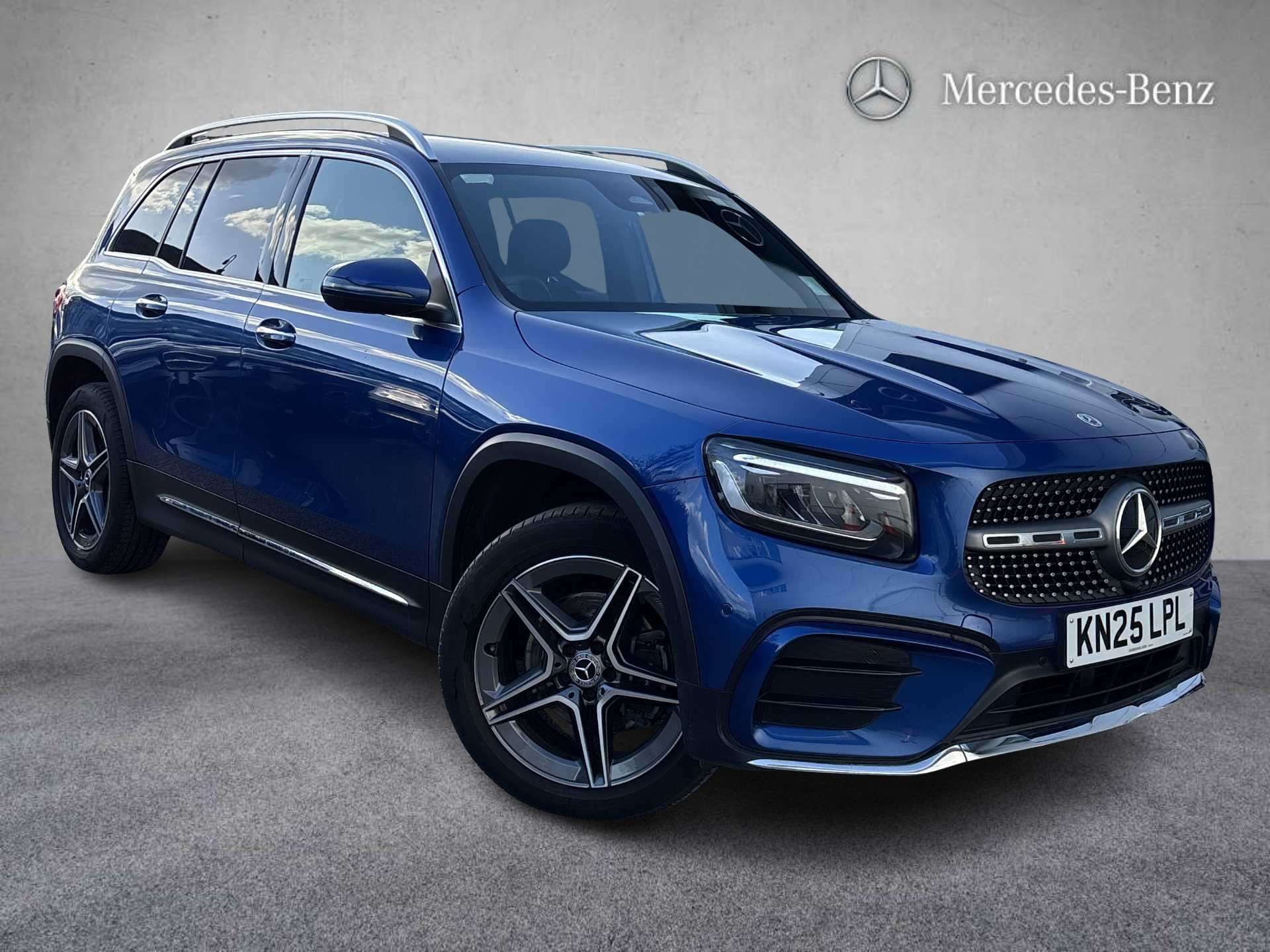 Main listing image - Mercedes-Benz GLB