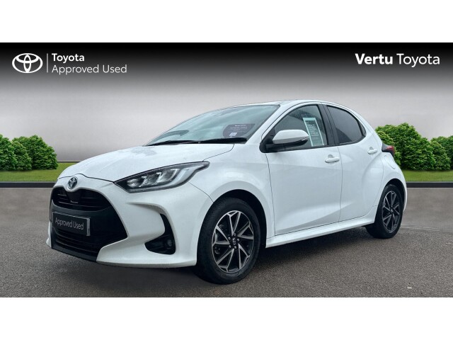 Main listing image - Toyota Yaris