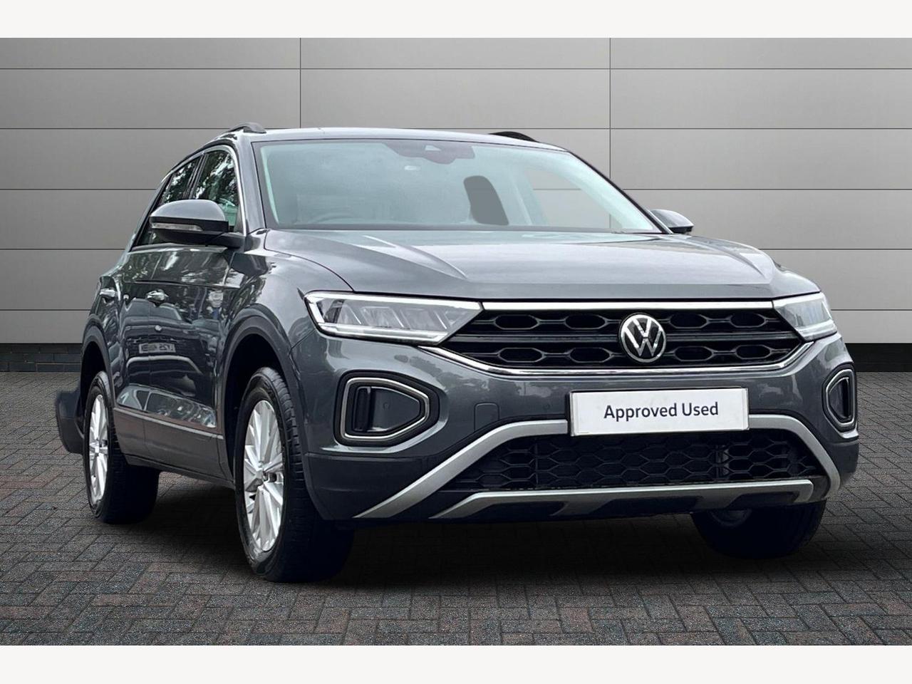 Main listing image - Volkswagen T-Roc