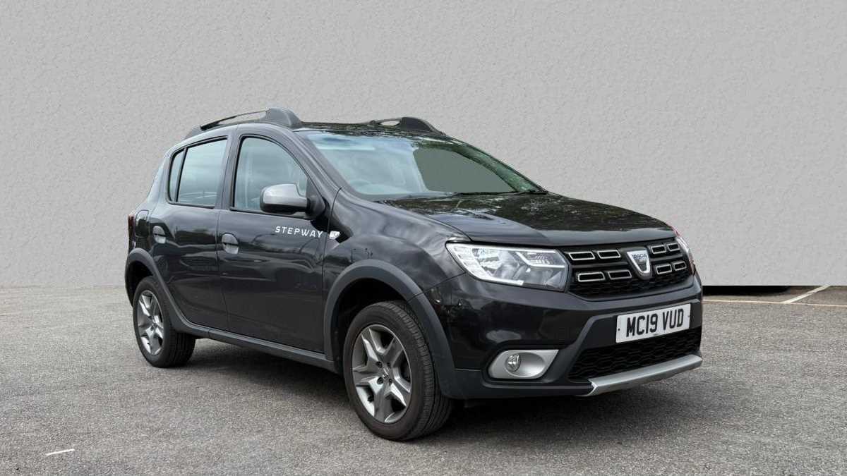 Main listing image - Dacia Sandero Stepway
