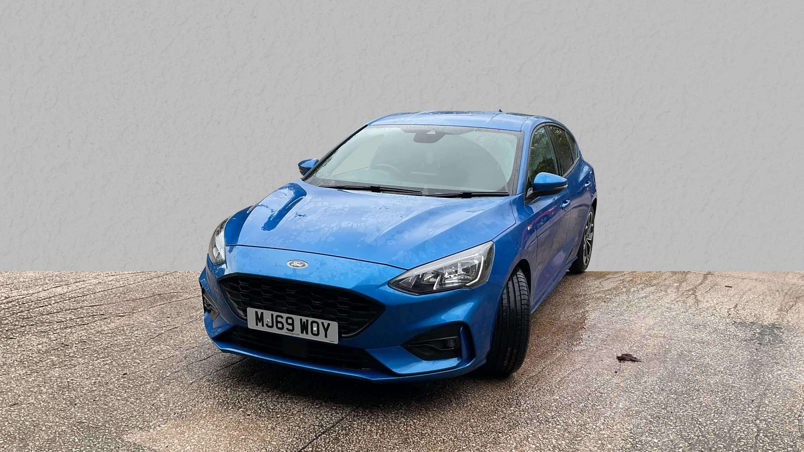 Main listing image - Ford Focus