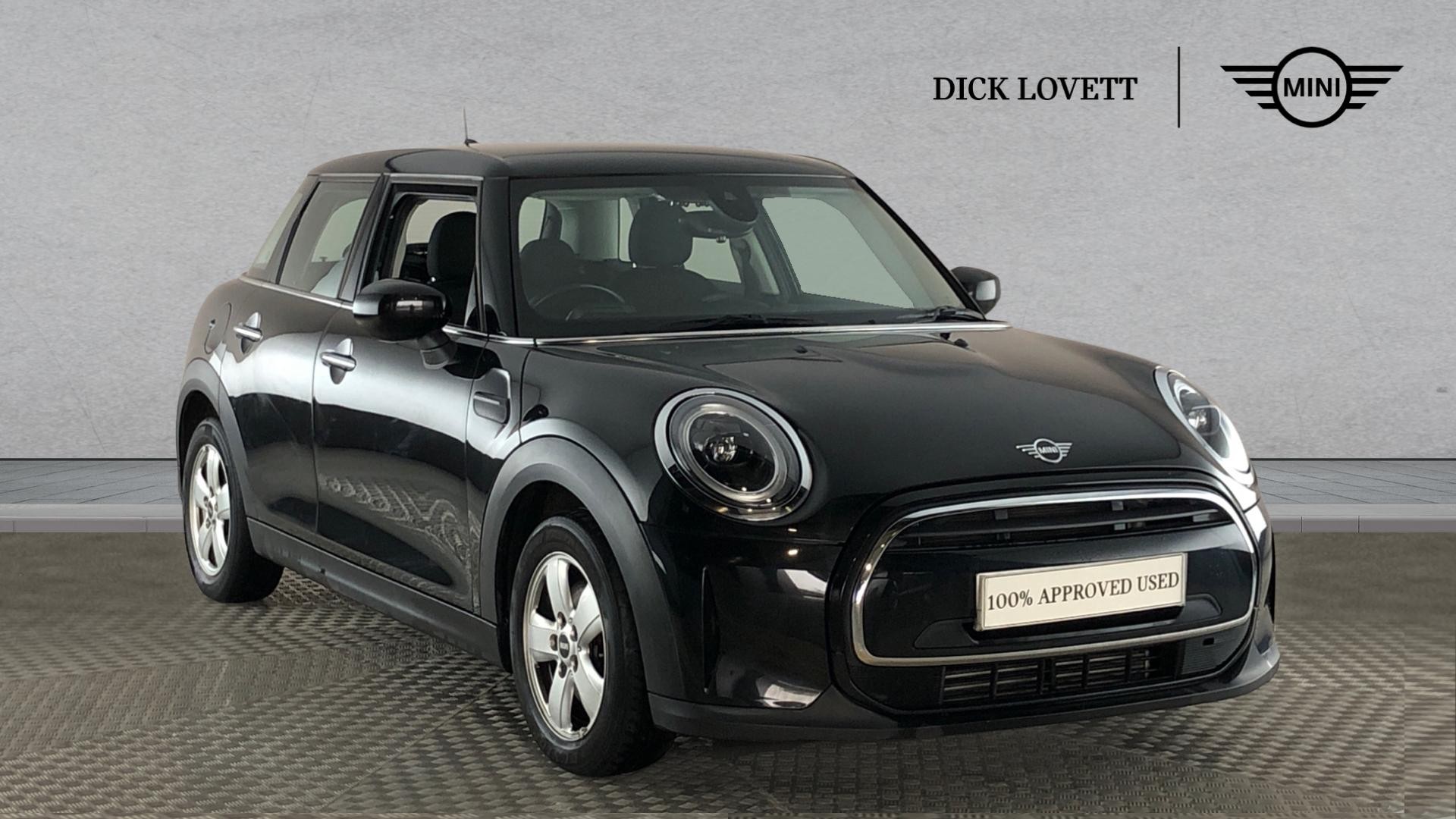 Main listing image - MINI Hatchback 5dr