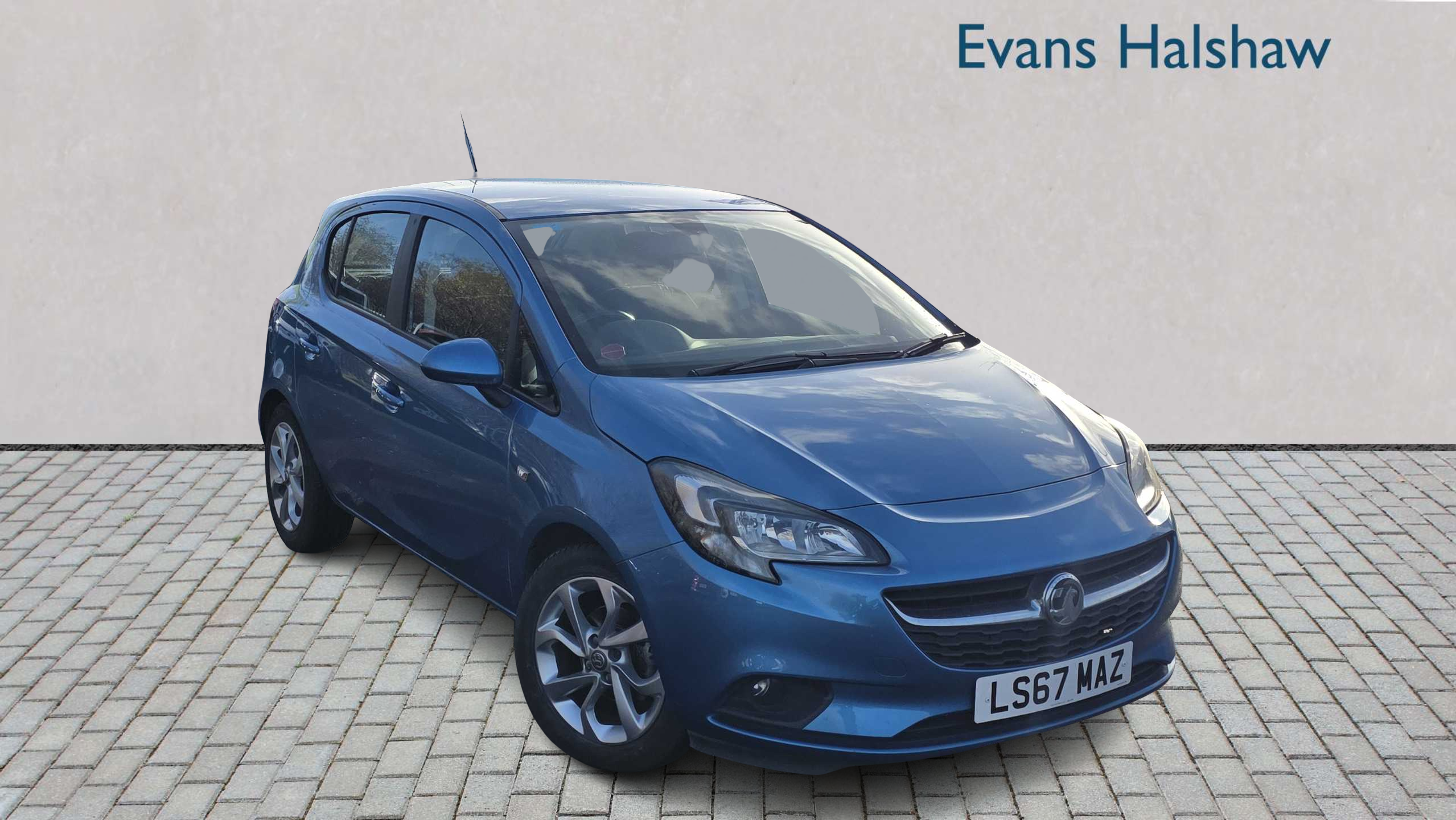 Main listing image - Vauxhall Corsa