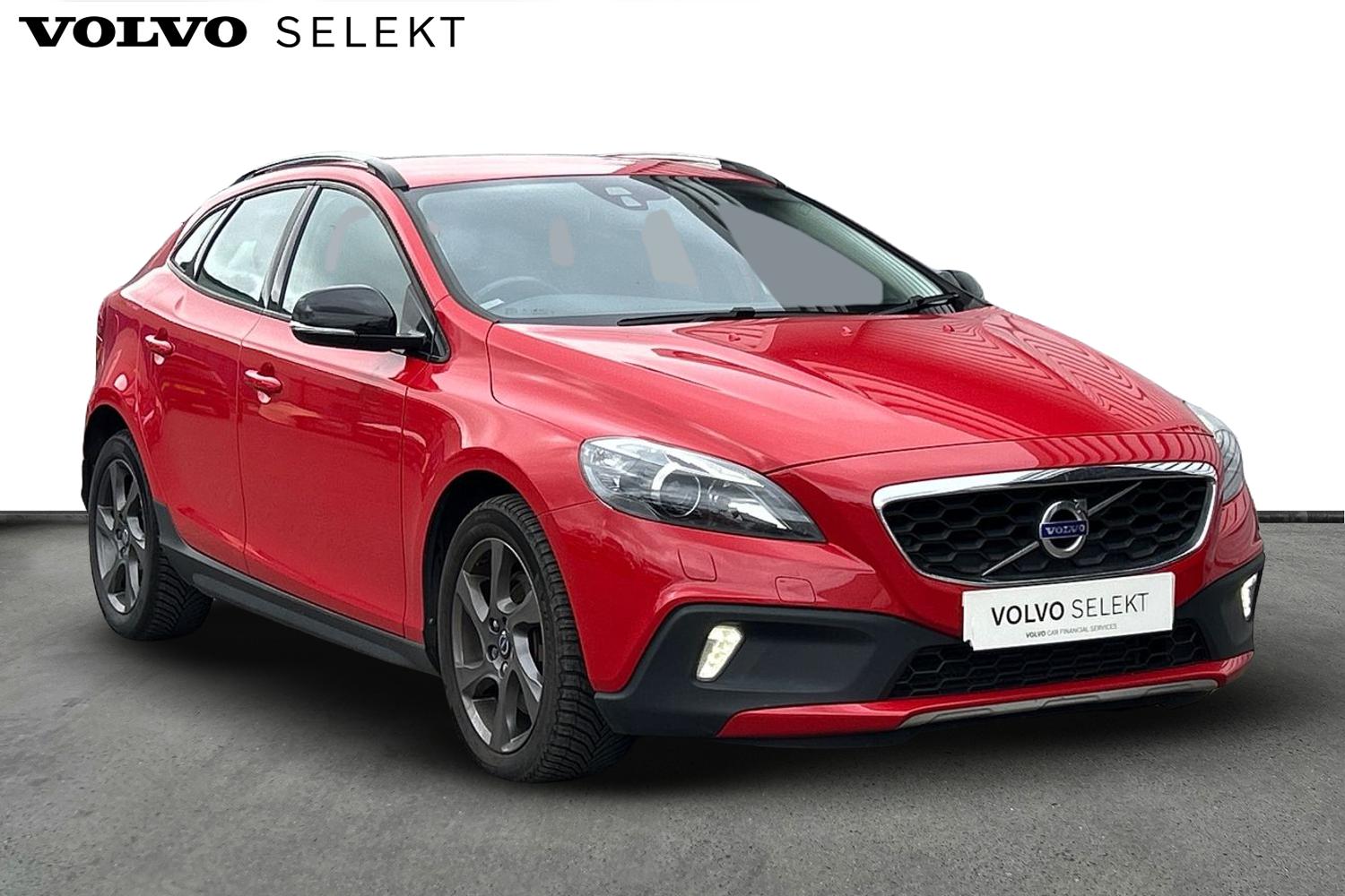Main listing image - Volvo V40 Cross Country