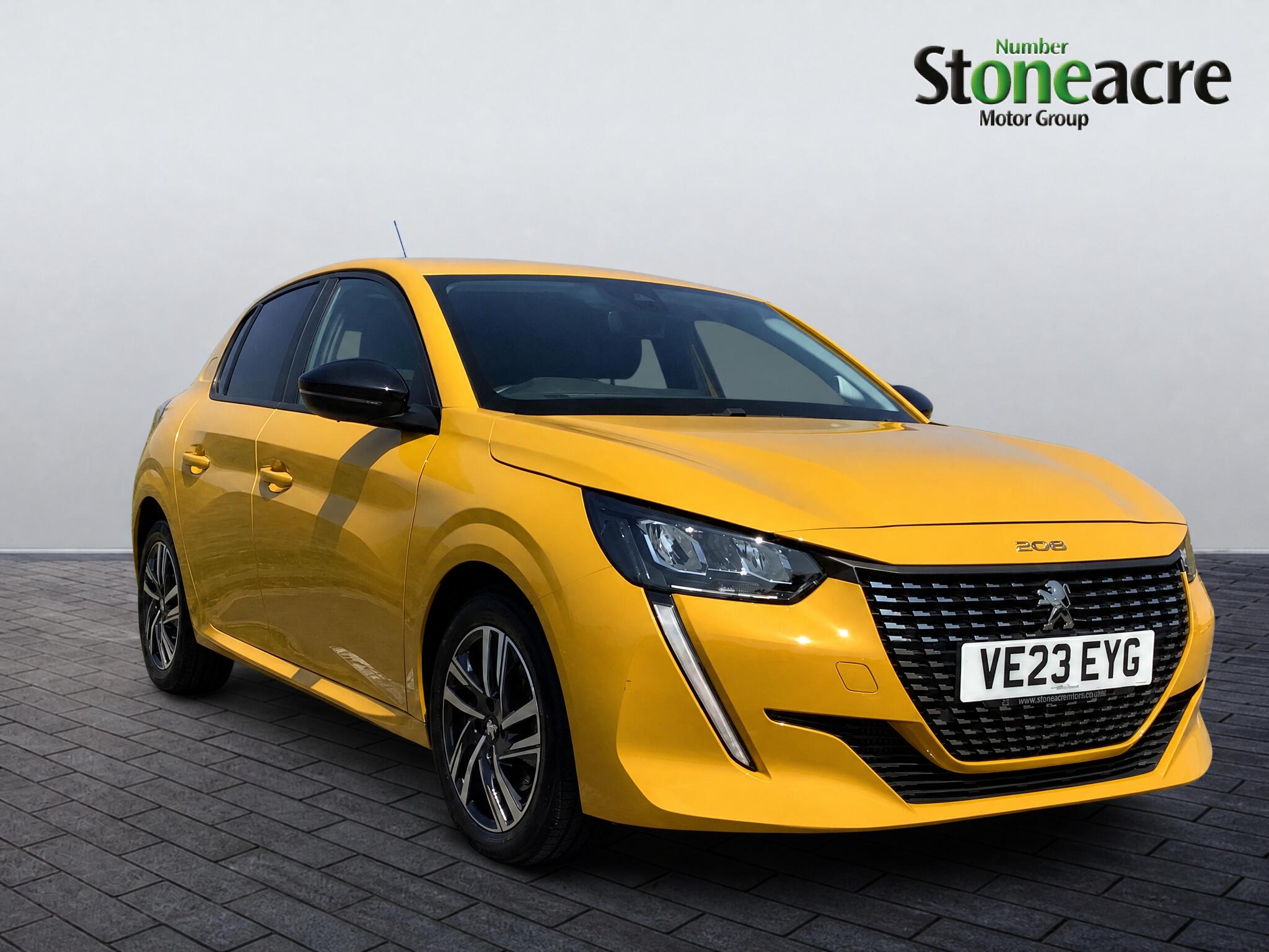 Main listing image - Peugeot 208