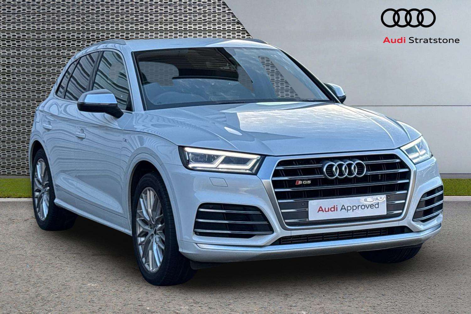 Main listing image - Audi SQ5