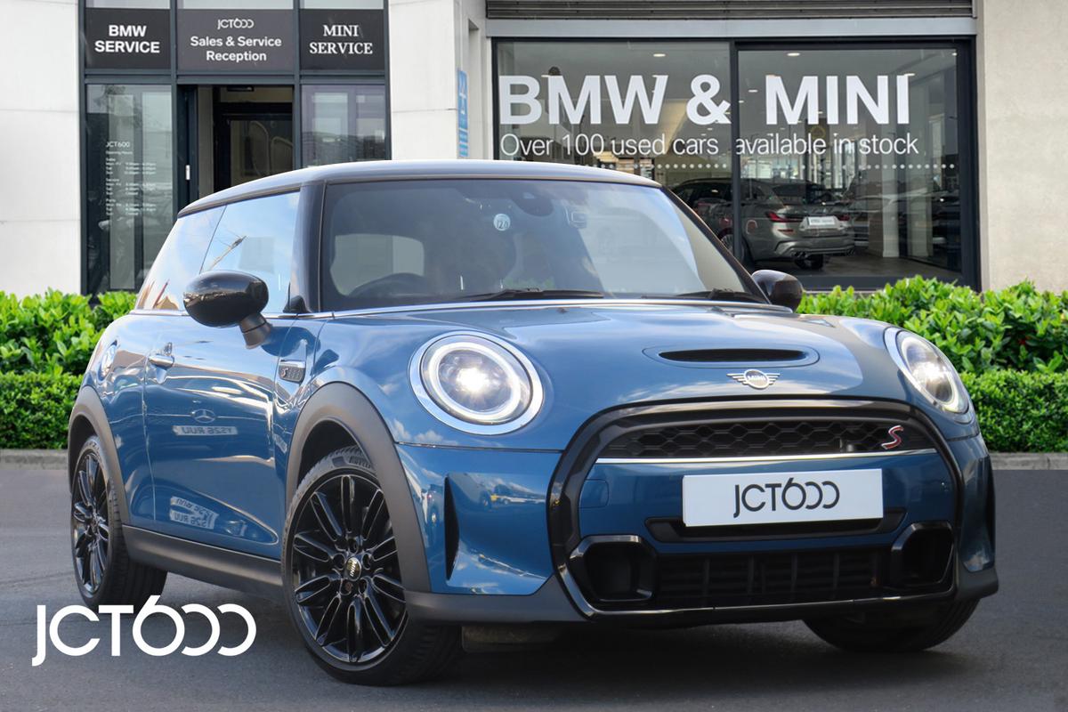 Main listing image - MINI Hatchback