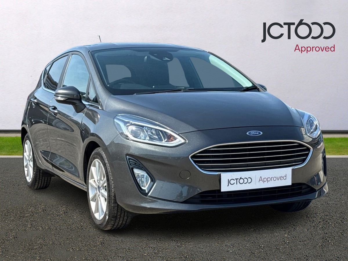 Main listing image - Ford Fiesta