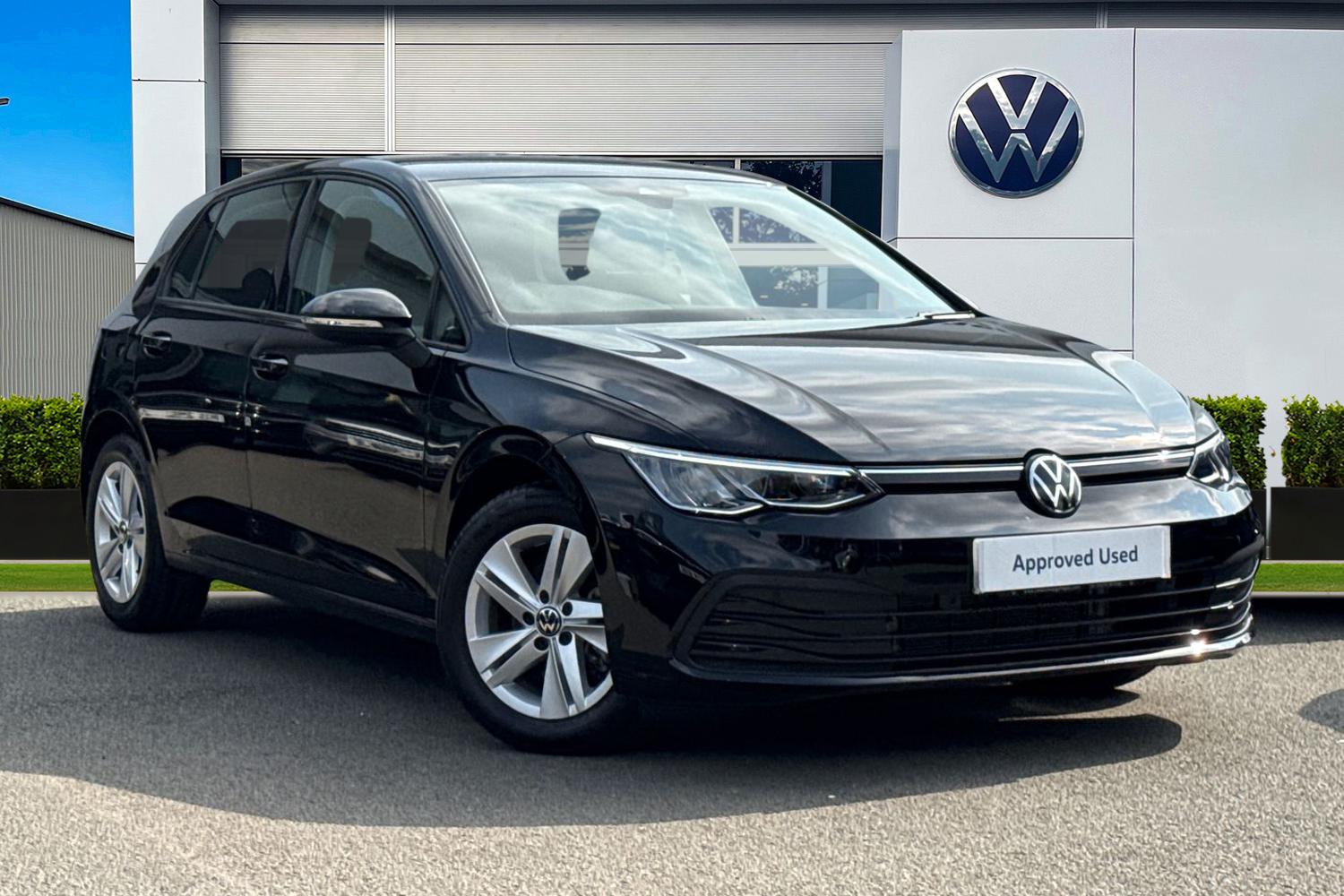 Main listing image - Volkswagen Golf