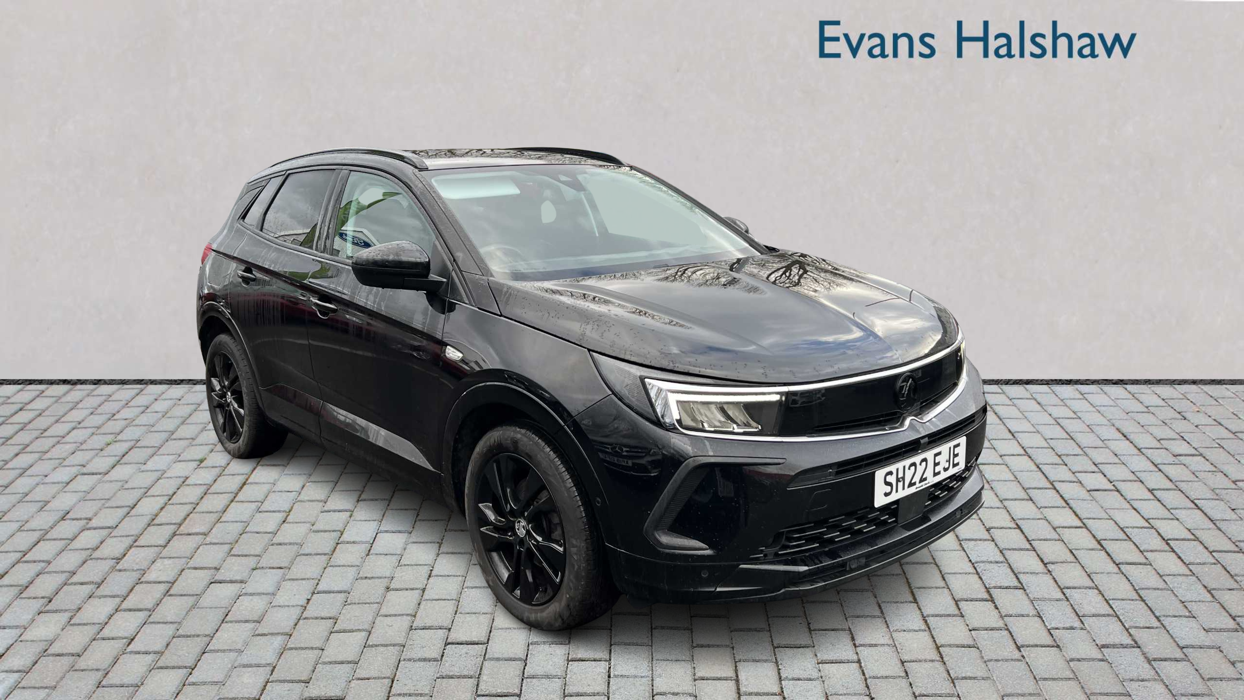 Main listing image - Vauxhall Grandland