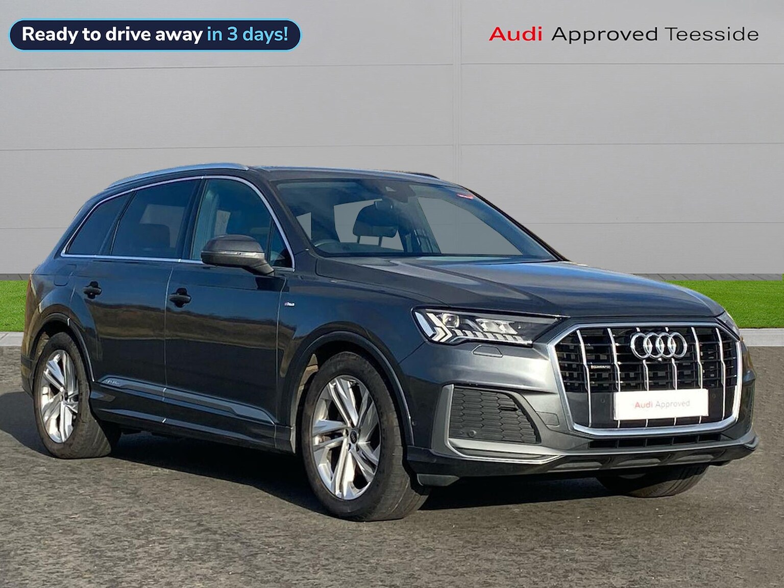 Main listing image - Audi Q7