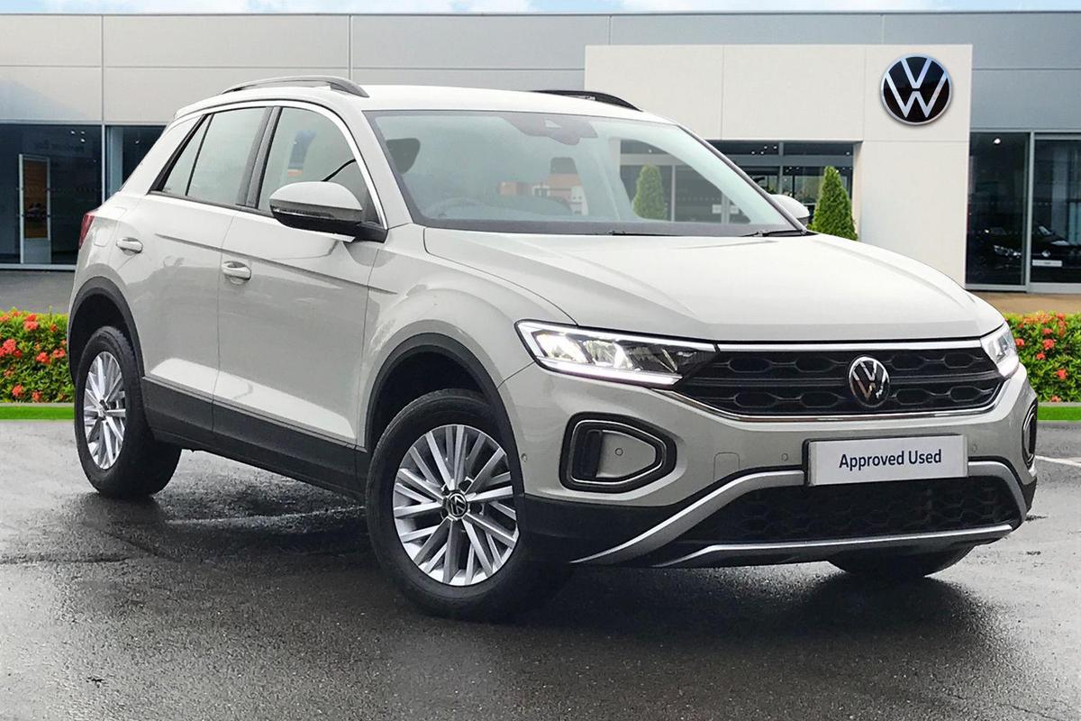 Main listing image - Volkswagen T-Roc
