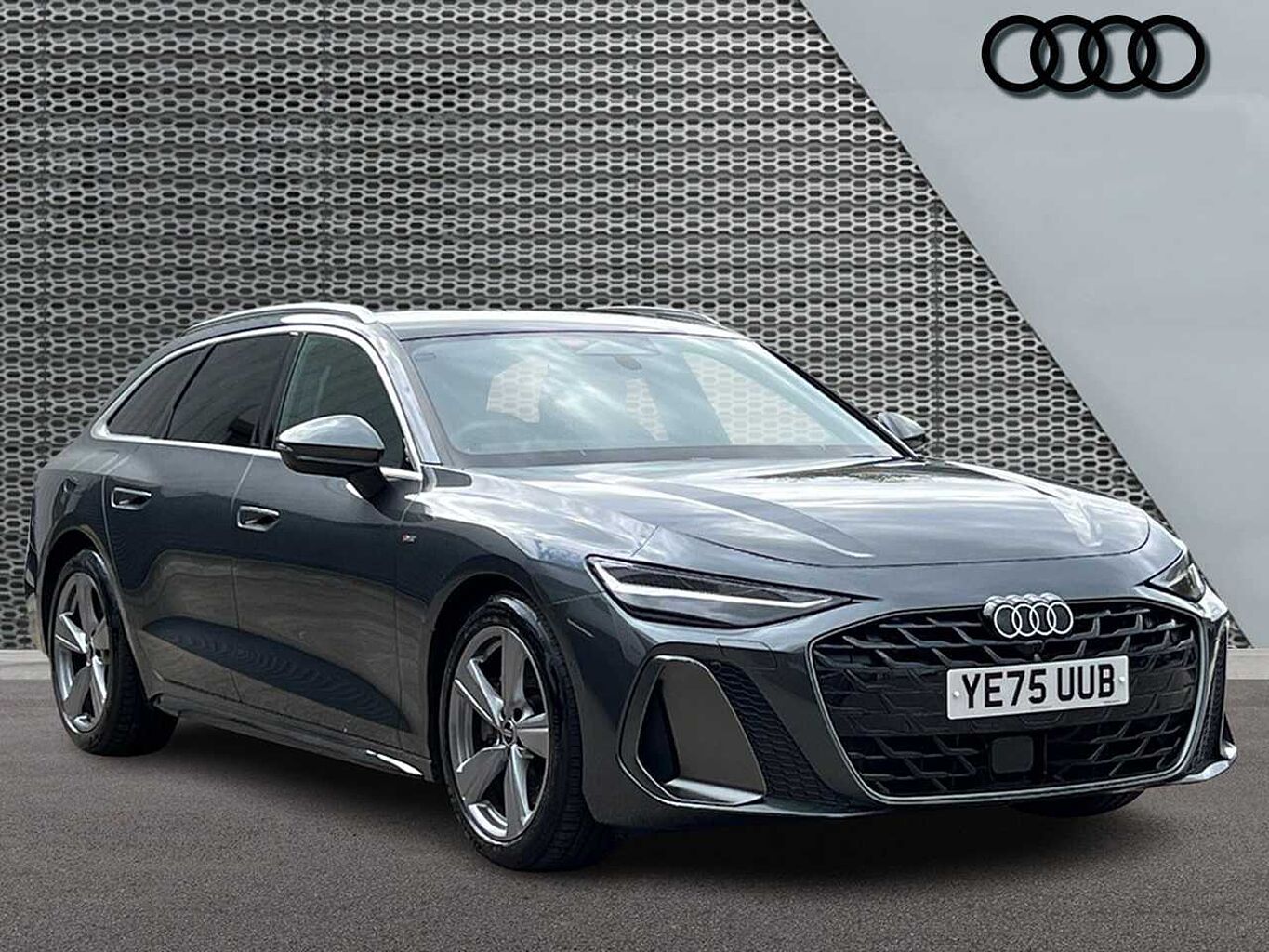 Main listing image - Audi A6 Avant