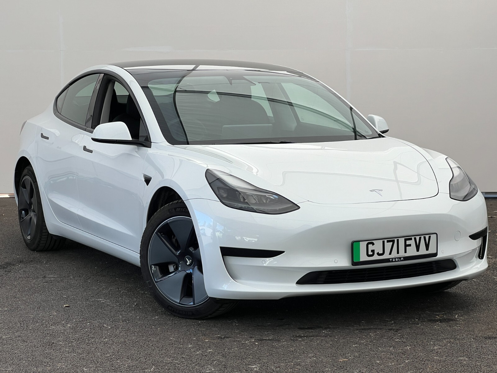 Main listing image - Tesla Model 3