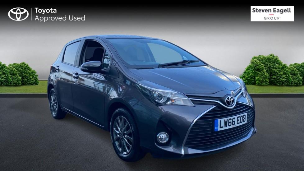 Main listing image - Toyota Yaris