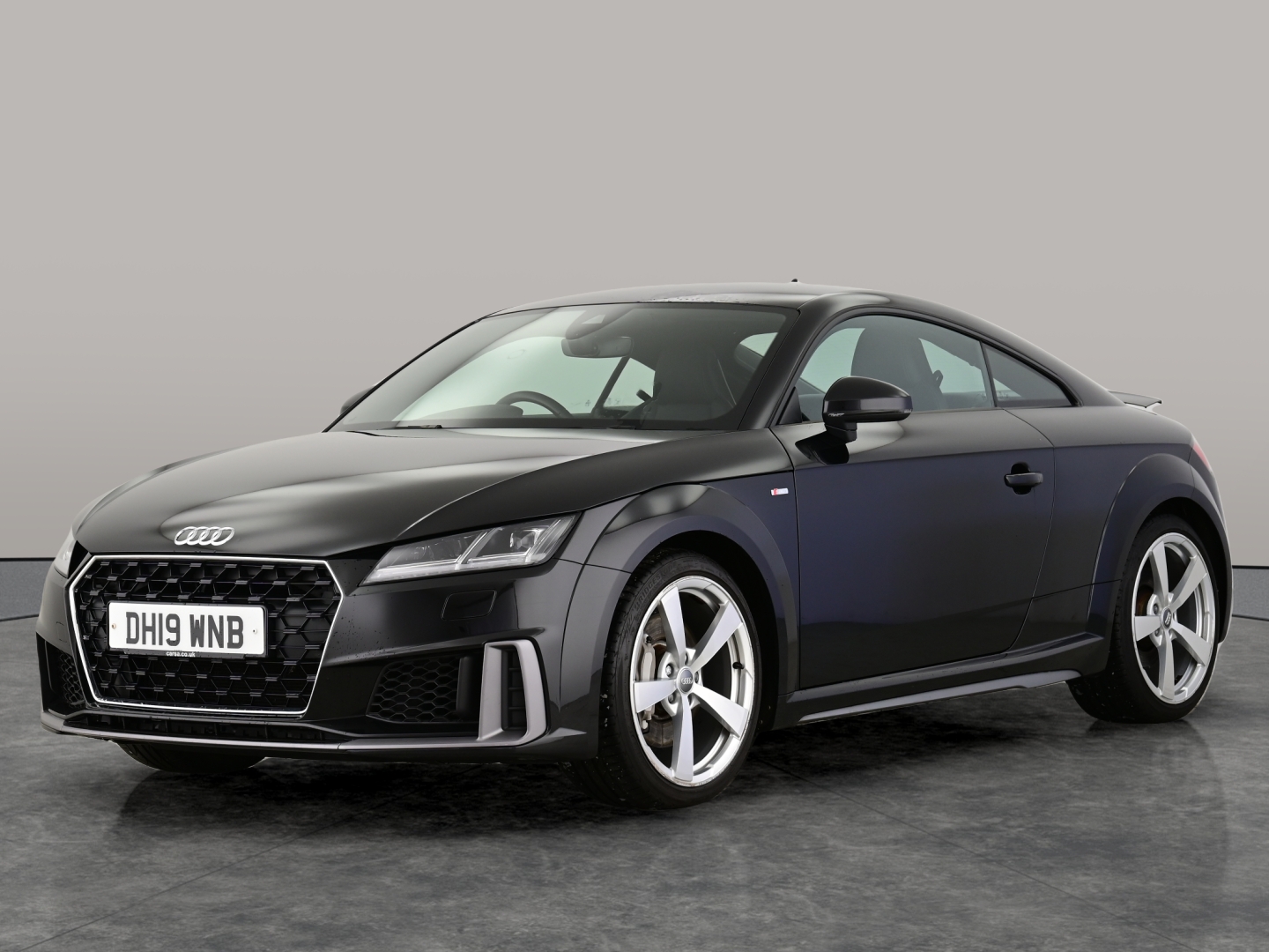 Main listing image - Audi TT