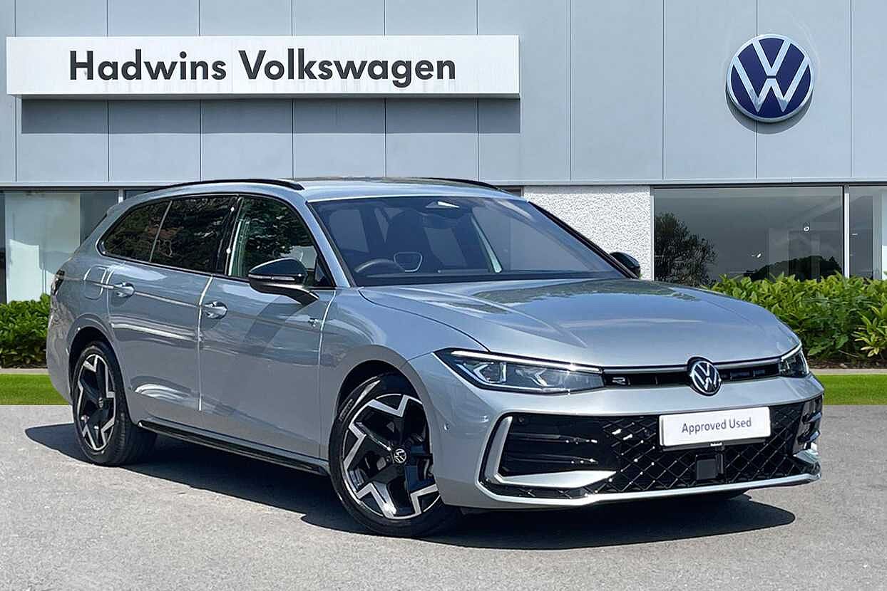 Main listing image - Volkswagen Passat Estate