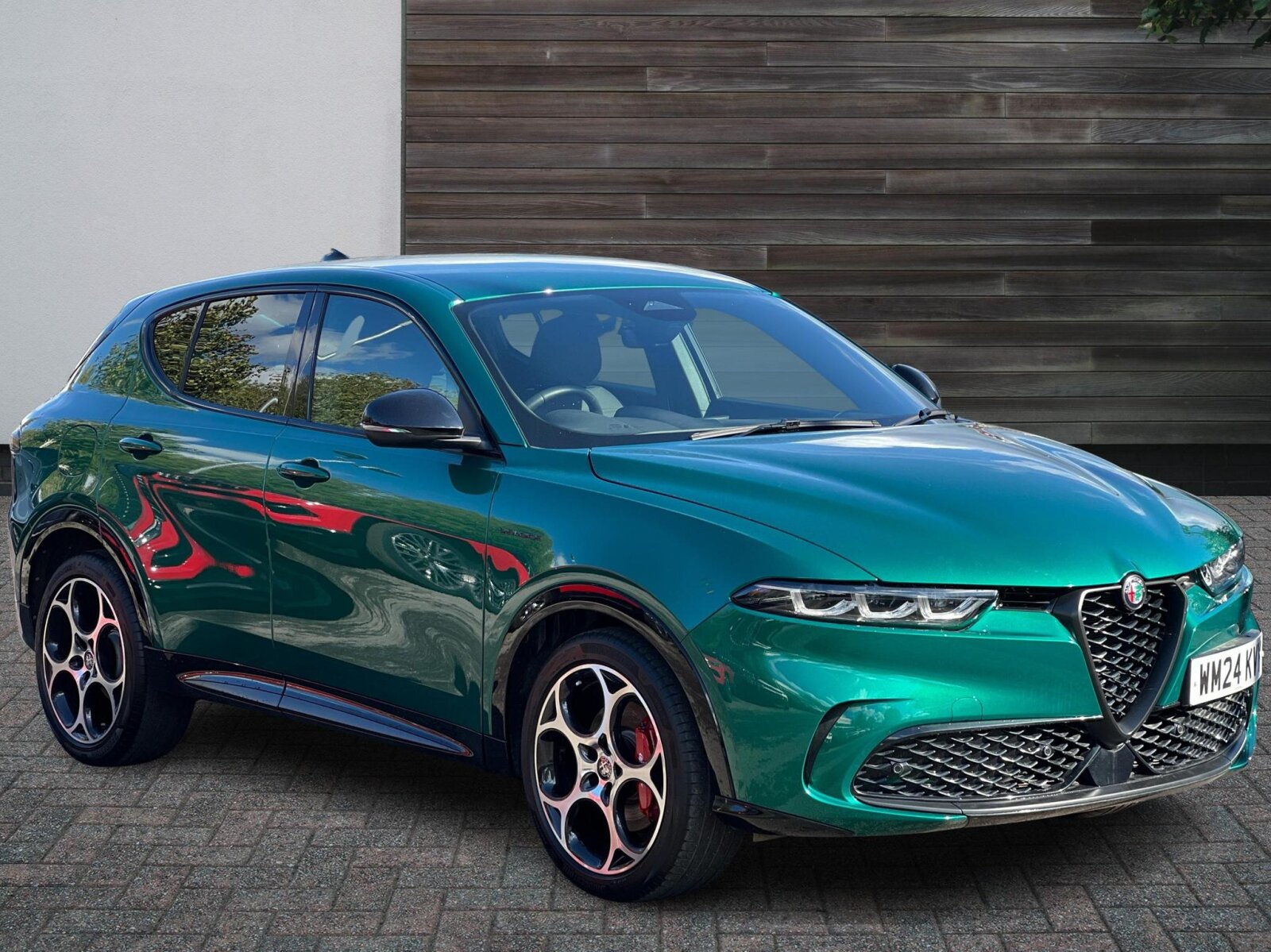 Main listing image - Alfa Romeo Tonale