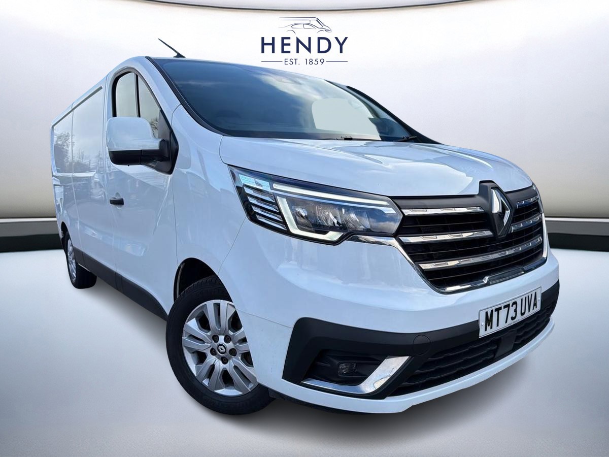 Main listing image - Renault Trafic