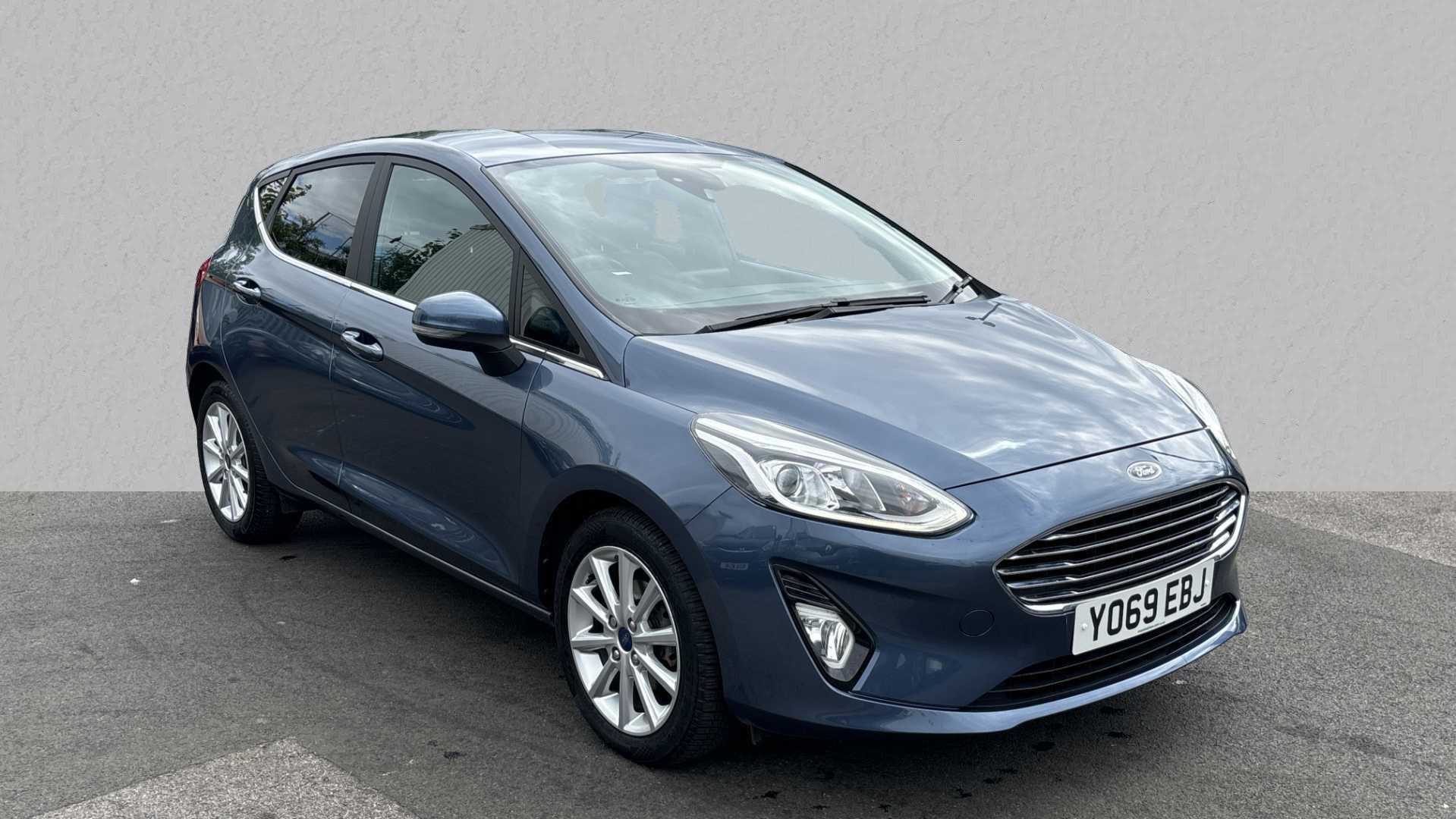 Main listing image - Ford Fiesta