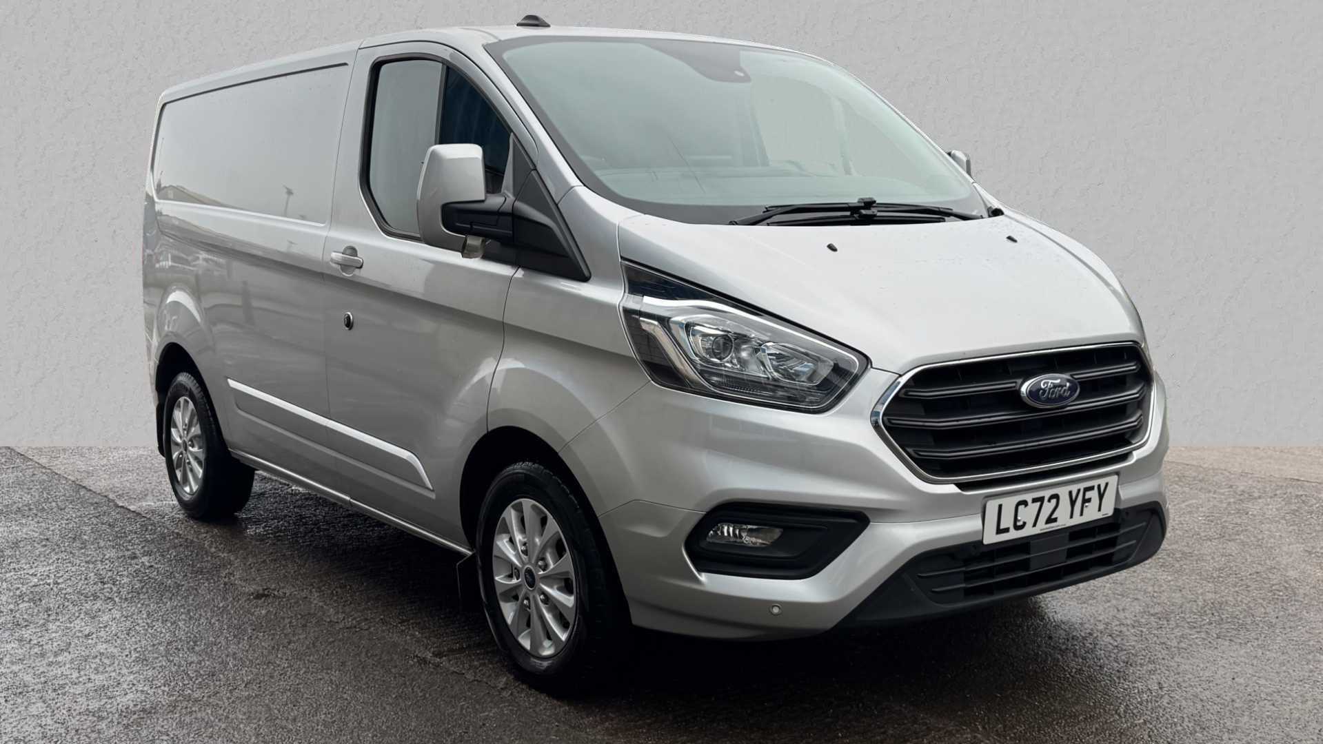 Main listing image - Ford Transit Custom