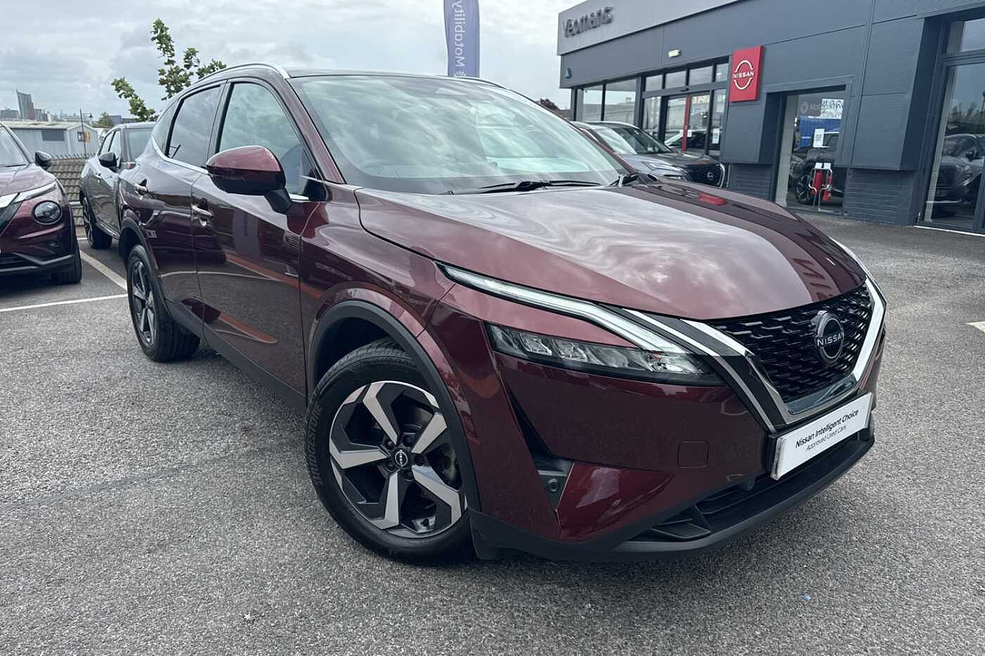 Main listing image - Nissan Qashqai