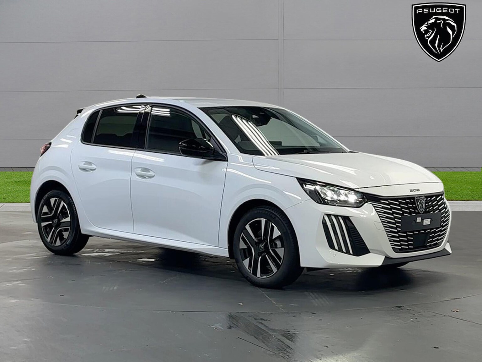 Main listing image - Peugeot 208