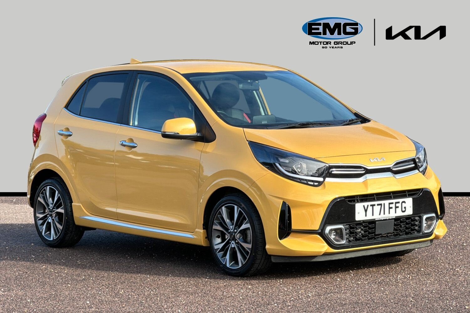 Main listing image - Kia Picanto