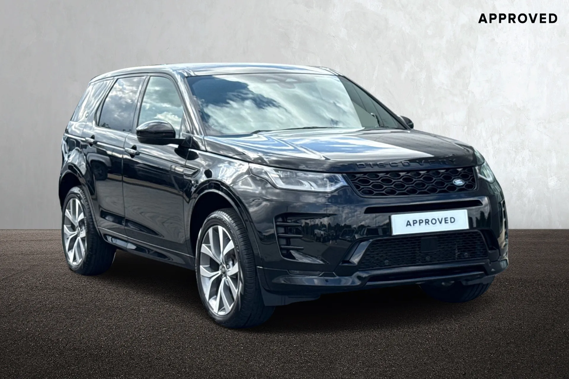 Main listing image - Land Rover Discovery Sport