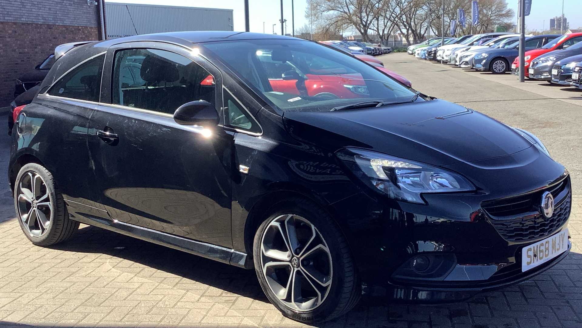 Main listing image - Vauxhall Corsa
