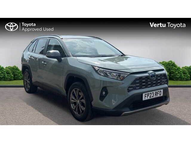 Main listing image - Toyota RAV4