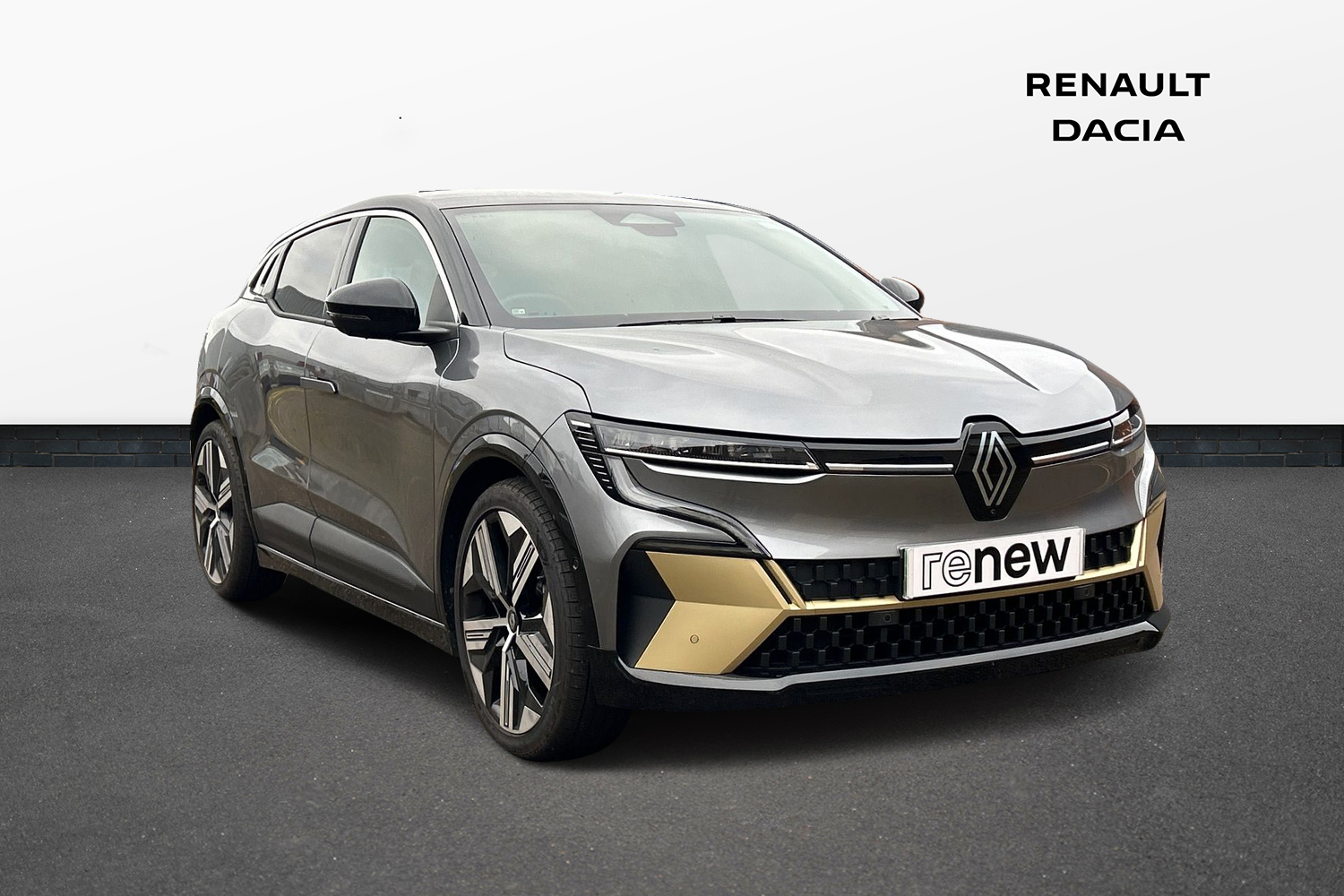 Main listing image - Renault Megane E Tech