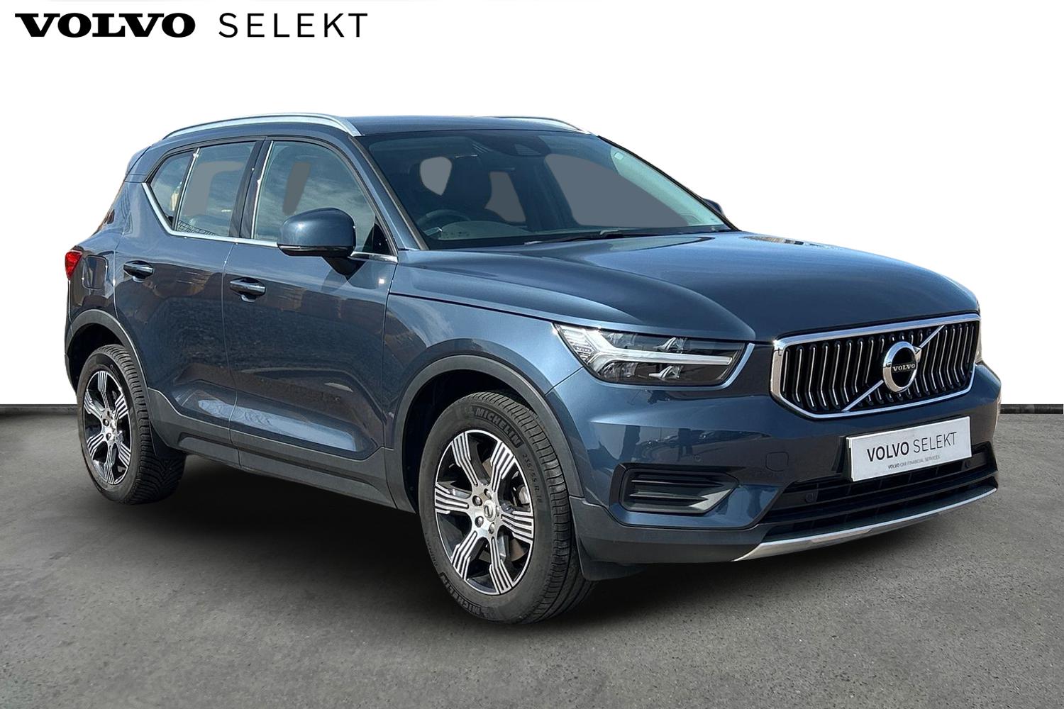 Main listing image - Volvo XC40