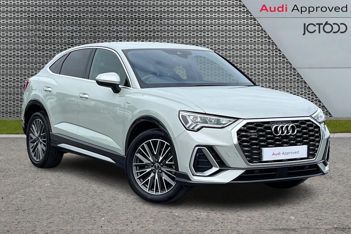 Main listing image - Audi Q3