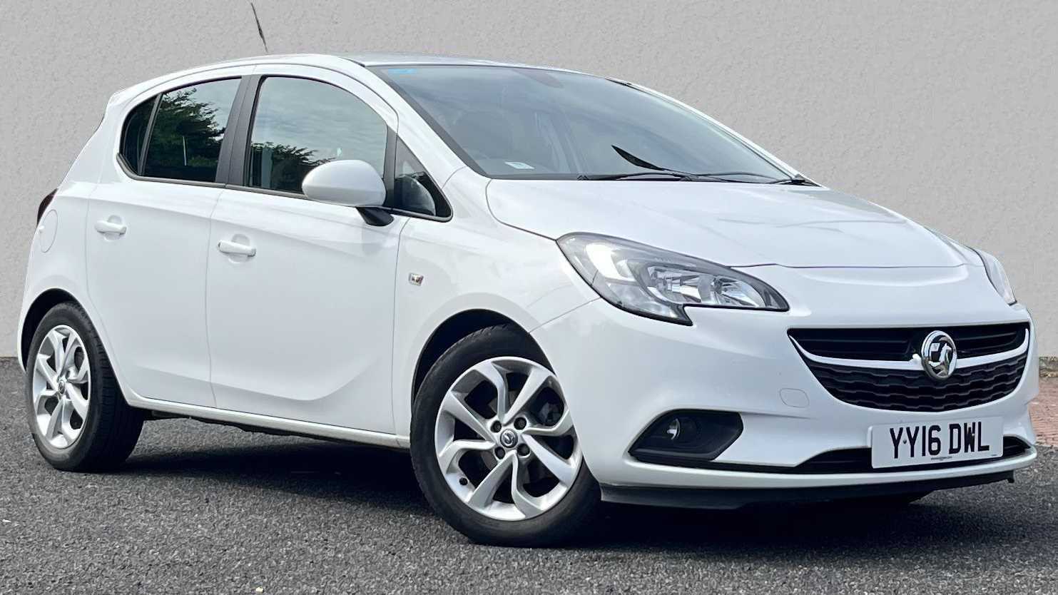 Main listing image - Vauxhall Corsa