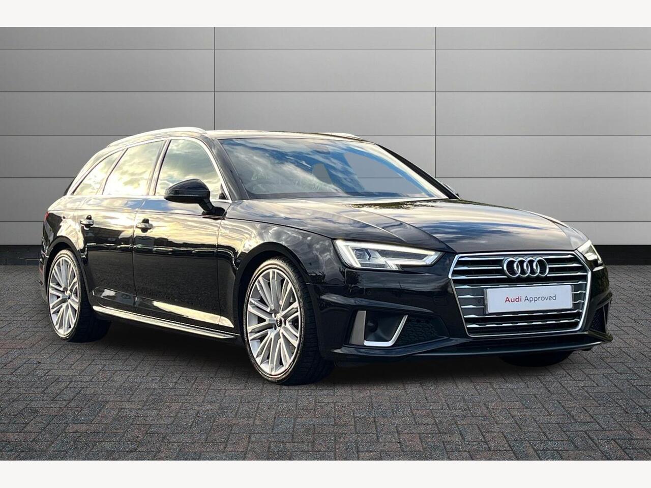 Main listing image - Audi A4